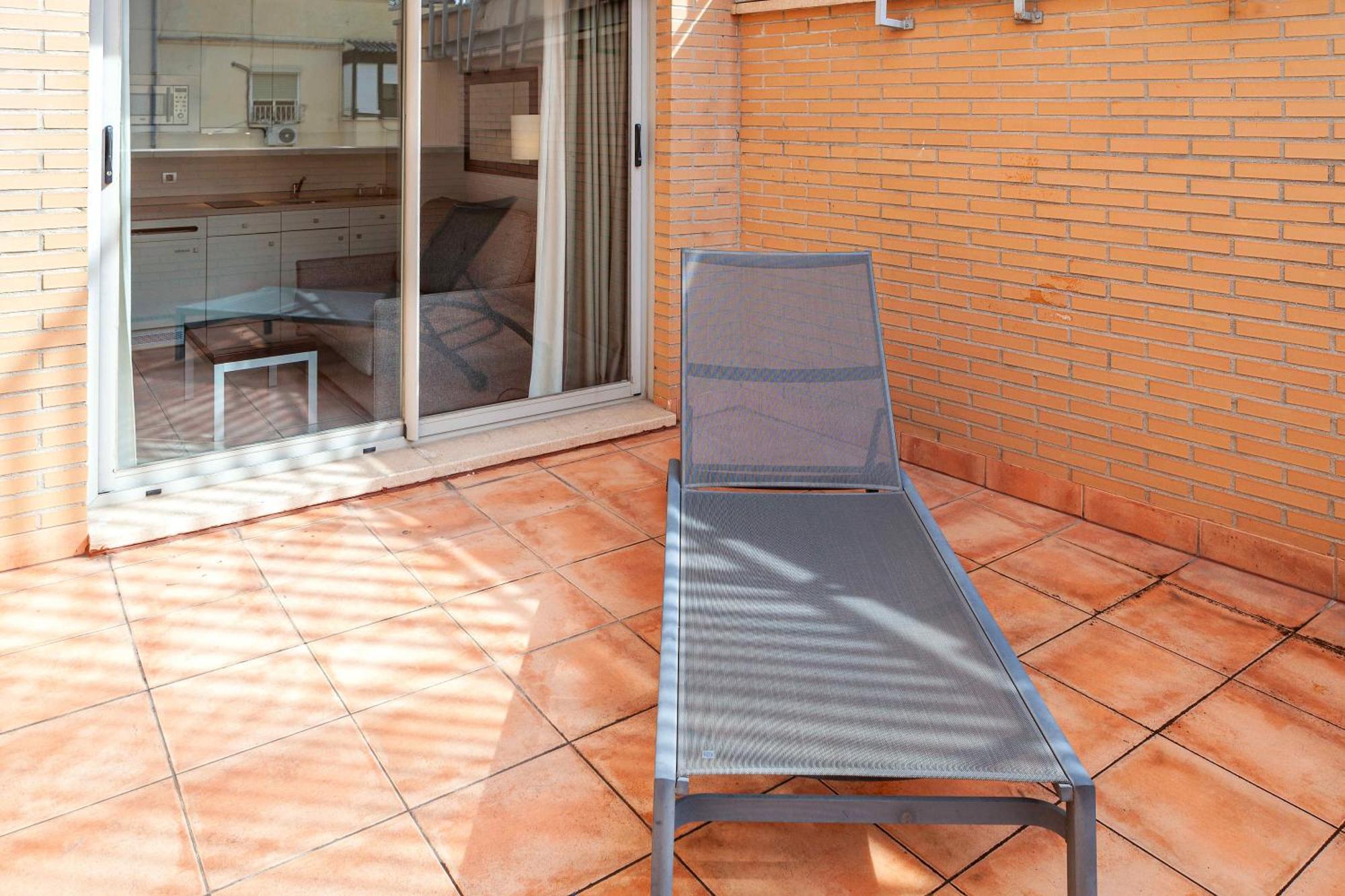 Suites Viena Plaza De Espana — Foto 2